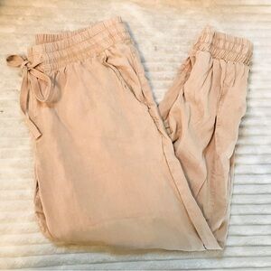 Cloth & Stone Oatmeal Beige 100% Tencel Joggers Relaxed Fit Pants Women’s Small